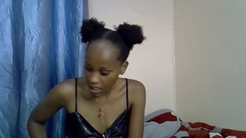 Snapshot of freakie_sissy chatting on November 4, 2025, 6:51 pm kiki online show from November 4, 2025, 6:51 pm