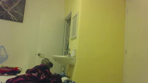 Snapshot of freakjawn1992 chatting on March 4, 2025, 1:23 am FreakJawn online show from March 4, 2025, 1:23 am