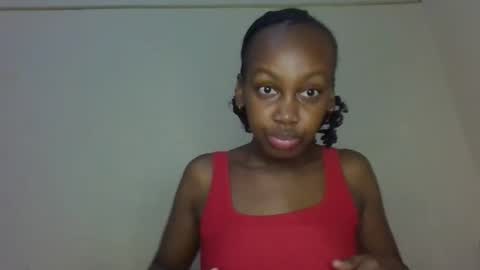 Snapshot of freaky_beauty chatting on June 3, 2026, 6:46 pm freaky_beauty online show from June 3, 2026, 6:46 pm