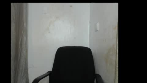 Freaky girl23 online show from May 11, 2026, 7:22 pm