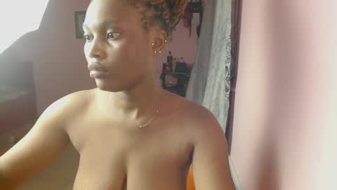 luna online show from March 9, 2026, 3:43 am