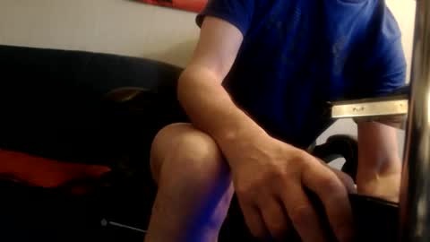 Snapshot of fred1051 chatting on December 21, 2025, 7:59 am yo online show from December 21, 2025, 7:59 am