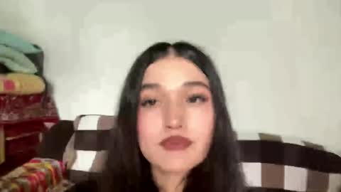 Mia online show from June 6, 2026, 5:12 am
