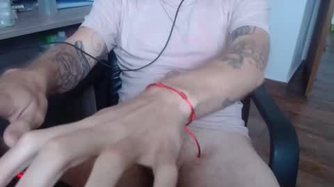 fredbkl2 online show from February 16, 2025, 3:27 pm