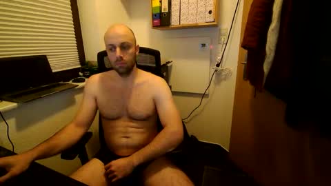 Snapshot of freddow chatting on November 4, 2025, 10:20 pm freddow online show from November 4, 2025, 10:20 pm