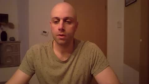 Snapshot of freddow chatting on November 22, 2025, 8:08 pm freddow online show from November 22, 2025, 8:08 pm