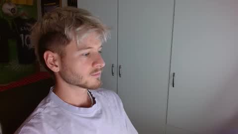 Frederick Perin online show from October 8, 2025, 11:52 am