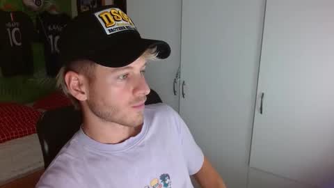 Frederick Perin online show from October 30, 2025, 7:58 pm