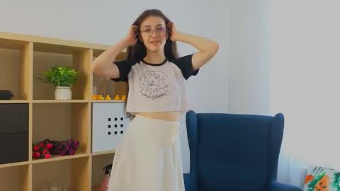 Snapshot of fredericahadley chatting on March 14, 2026, 3:56 am Hey im Olivia im glat to see you in mu room3 online show from March 14, 2026, 3:56 am