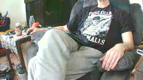 fredjohnson2112 online show from March 29, 2026, 5:35 pm