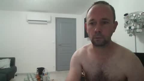 Snapshot of fredodu41 chatting on December 7, 2024, 9:33 pm fredodu41 online show from December 7, 2024, 9:33 pm