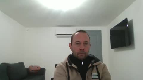 Snapshot of fredodu41 chatting on January 18, 2025, 9:02 am fredodu41 online show from January 18, 2025, 9:02 am