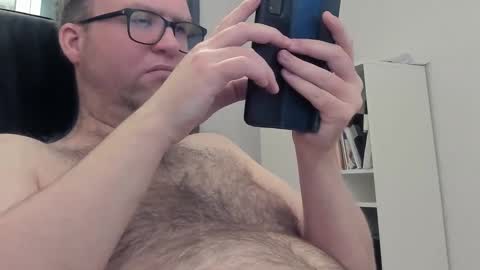 Fredrik online show from January 17, 2025, 4:04 pm