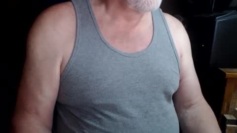 Snapshot of free_amos chatting on November 11, 2025, 6:35 am free_amos online show from November 11, 2025, 6:35 am