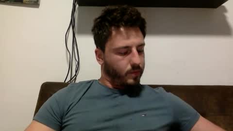 freeeeeeench online show from November 17, 2025, 10:48 pm