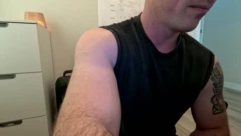 Snapshot of freeshaman9 chatting on March 2, 2026, 11:33 pm explores online show from March 2, 2026, 11:33 pm