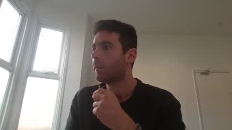 Snapshot of frenchbdmaninlondon chatting on April 26, 2026, 10:35 am Horny Paul online show from April 26, 2026, 10:35 am