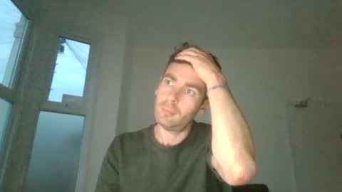 Snapshot of frenchbdmaninlondon chatting on May 2, 2026, 7:41 pm Horny Paul online show from May 2, 2026, 7:41 pm