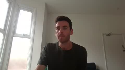 Snapshot of frenchbdmaninlondon chatting on June 1, 2026, 1:46 pm Horny Paul online show from June 1, 2026, 1:46 pm