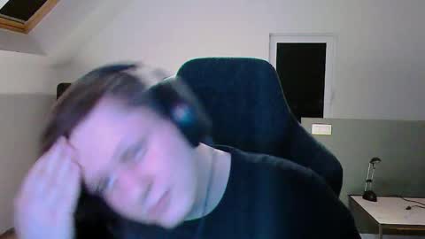 French fries online show from March 10, 2025, 10:45 pm