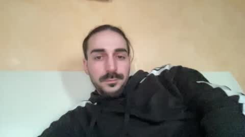 ITALIANGUY online show from October 18, 2025, 2:51 pm