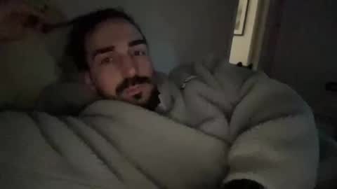 ITALIANGUY online show from November 10, 2025, 4:39 pm