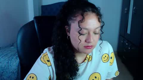 Snapshot of freud_x_louise1 chatting on July 1, 2026, 6:29 pm Louise online show from July 1, 2026, 6:29 pm