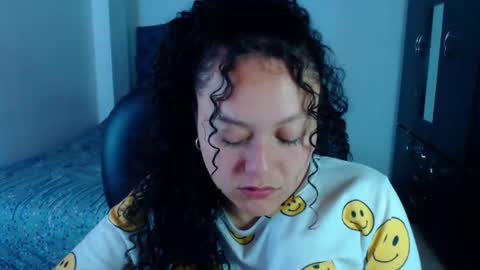 Snapshot of freud_x_louise1 chatting on July 2, 2026, 12:11 pm Louise online show from July 2, 2026, 12:11 pm