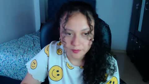 Snapshot of freud_x_louise1 chatting on July 28, 2026, 1:23 am Louise online show from July 28, 2026, 1:23 am