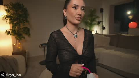 Freya online show from February 2, 2026, 12:37 pm