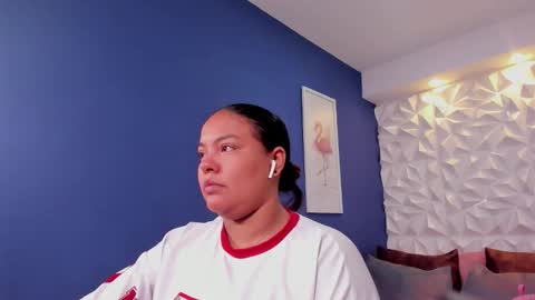 Freya online show from October 10, 2025, 11:42 am