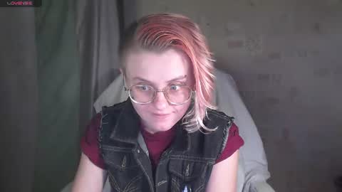 Snapshot of freya_kiss_ chatting on July 17, 2026, 1:18 pm Freya online show from July 17, 2026, 1:18 pm