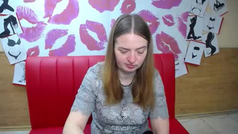 FreyaDak online show from November 16, 2025, 6:08 am