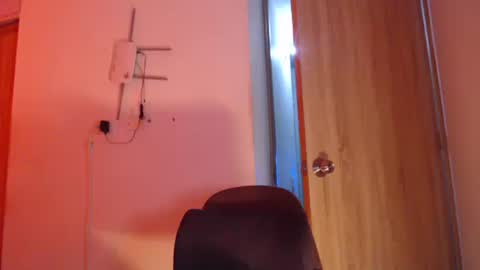 FREYJA LOREN online show from February 2, 2025, 2:06 am