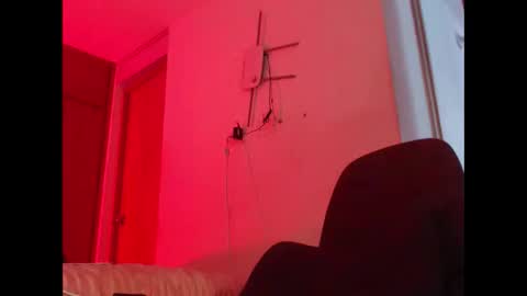 FREYJA LOREN online show from February 23, 2025, 6:45 pm