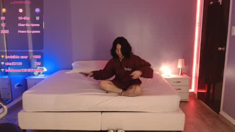 Snapshot of frida_lassi_ chatting on January 25, 2025, 5:40 pm frida_lassi_ online show from January 25, 2025, 5:40 pm