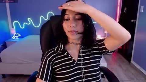 Snapshot of frida_lassi_ chatting on February 24, 2025, 2:58 pm frida_lassi_ online show from February 24, 2025, 2:58 pm