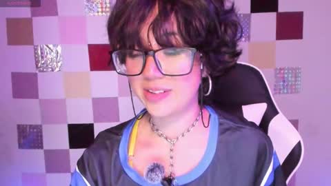 Snapshot of frida_lassi_ chatting on March 25, 2026, 9:43 pm frida_lassi_ online show from March 25, 2026, 9:43 pm