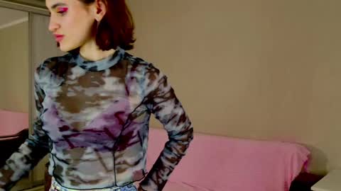 Frida online show from January 18, 2025, 2:03 am