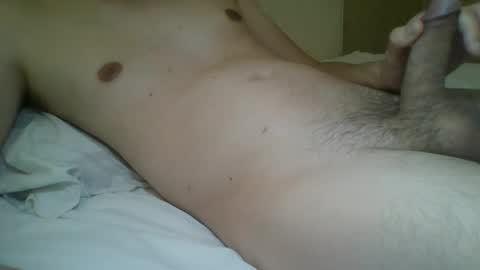 Snapshot of friendly_frank_18 chatting on June 14, 2026, 8:27 am friendly_frank_18 online show from June 14, 2026, 8:27 am