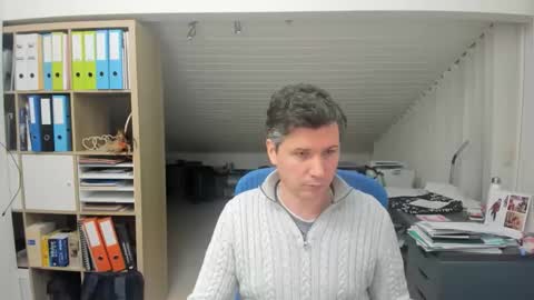 Snapshot of frikits chatting on January 12, 2026, 6:57 pm Francois online show from January 12, 2026, 6:57 pm