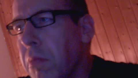 fromgermanywithlove1 online show from July 24, 2026, 2:53 am