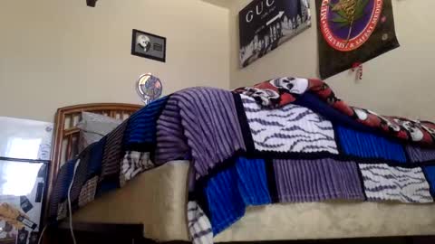Snapshot of fromthabac chatting on June 2, 2026, 6:32 pm fromthabac online show from June 2, 2026, 6:32 pm