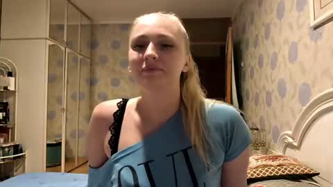 Anna online show from July 25, 2026, 2:09 am