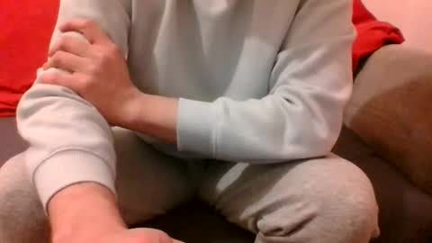 Snapshot of frowx chatting on February 9, 2025, 4:46 am Frowxy online show from February 9, 2025, 4:46 am