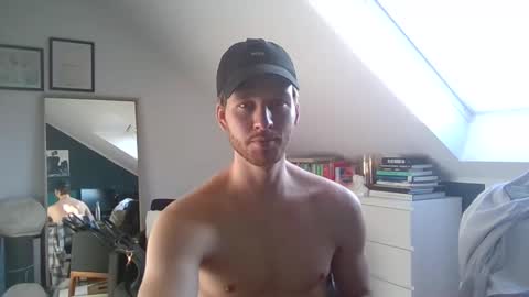 frozenyoga online show from January 11, 2025, 12:50 pm