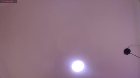 Frreya  online show from December 18, 2025, 6:14 pm