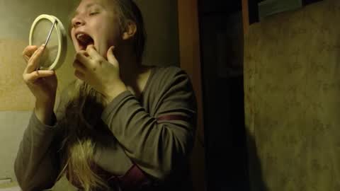 FrumCake online show from November 15, 2025, 10:48 pm