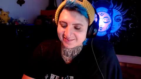 Snapshot of ftmblueyes chatting on February 21, 2025, 2:17 am HEHIM online show from February 21, 2025, 2:17 am