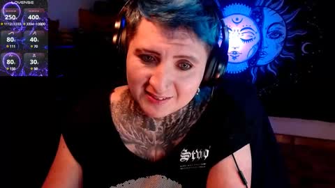 Snapshot of ftmblueyes chatting on February 22, 2025, 1:00 am HEHIM online show from February 22, 2025, 1:00 am